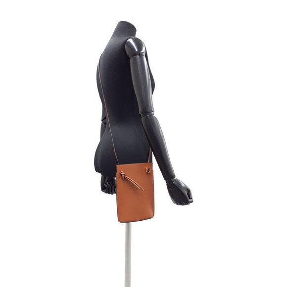 Loewe Dice Pocket Shoulder Bag Tan Brown - Picture 9 of 9